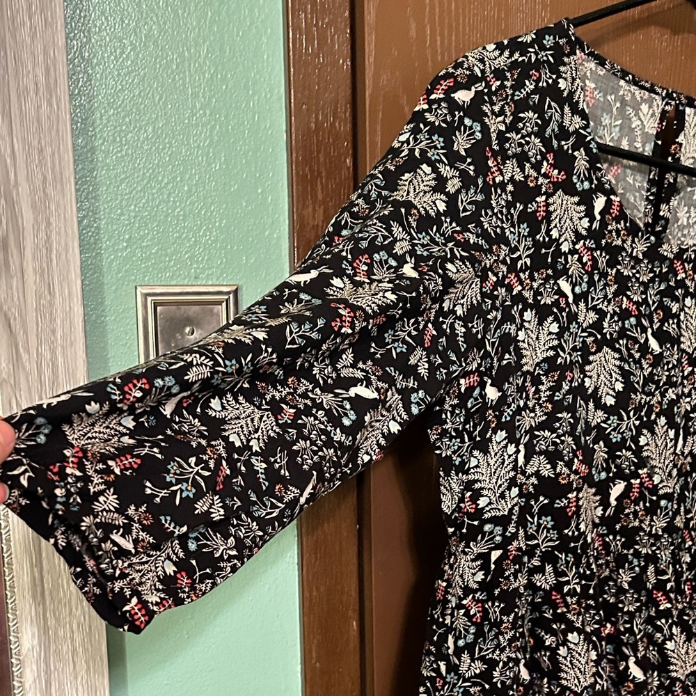 Old Navy Floral Mini Dress - Picture 4 of 7